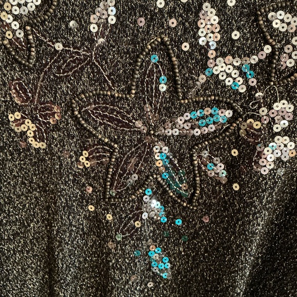 Women’s top - Picture 3 of 3